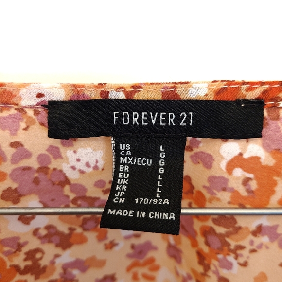 Forever 21 Crop Top- Florals - Picture 3 of 3